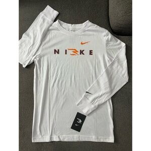 *NWT* Boys Nike 3BRAND Long Sleeve Tee Size L